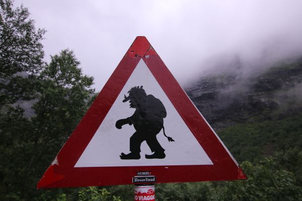 Vorsicht Trolle, Trollstigen, Norwegen